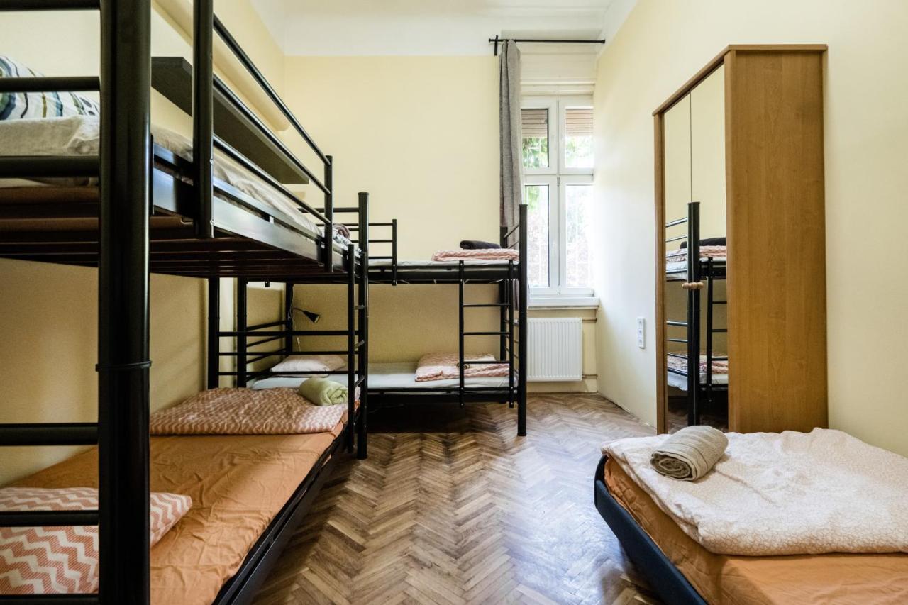 Baroque Hostel & Coworking Βουδαπέστη Εξωτερικό φωτογραφία