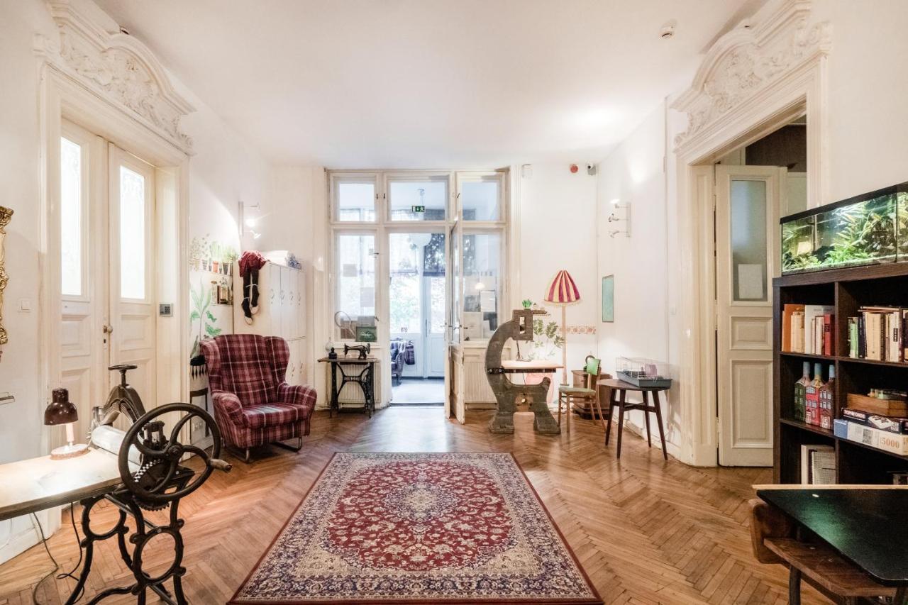 Baroque Hostel & Coworking Βουδαπέστη Εξωτερικό φωτογραφία